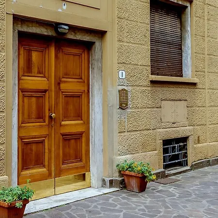 Fiume & Zannoni By 360rentals * Florence